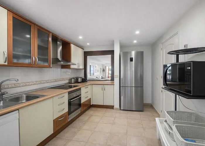 Marbella,puerto Banus * ماربيا